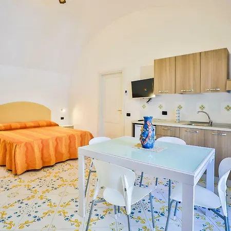 Della Monica Guest house Vietri sul Mare